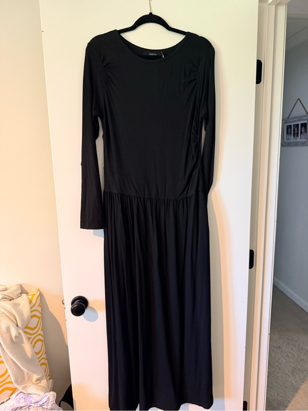ZESICA Long Sleeve Black Maxi Dress w/ Pockets